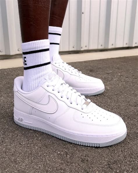 Nike Air Force 1 '07 Men's Shoes. Nike UK